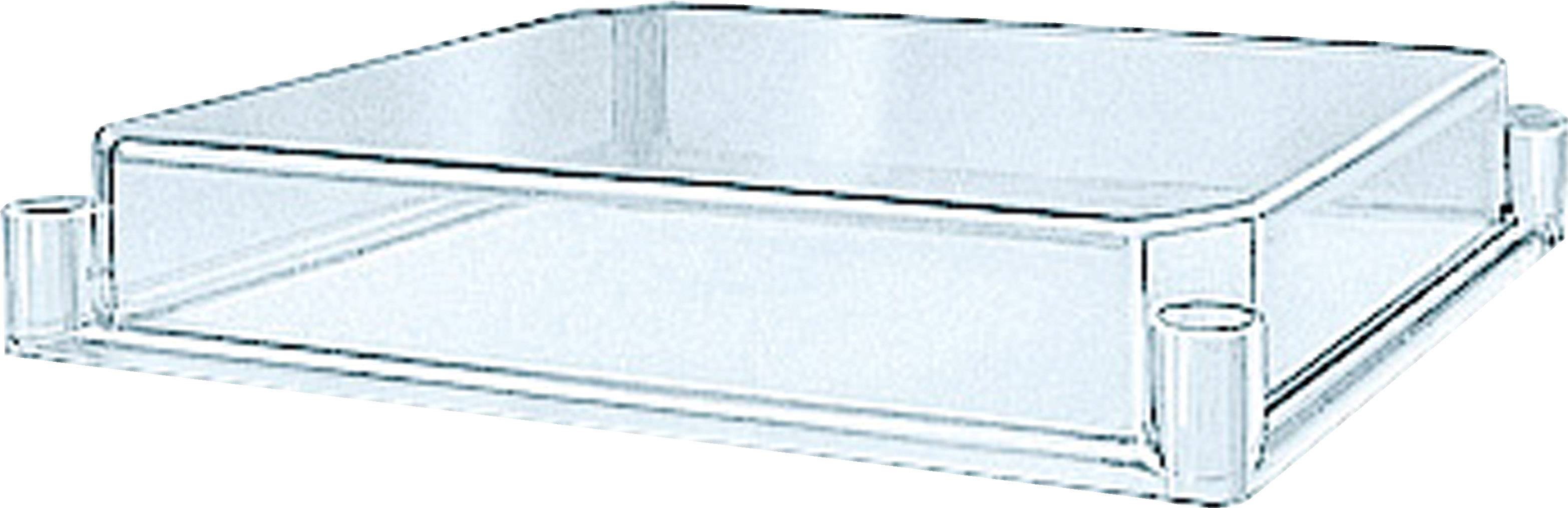 Transparante kunststof doos, rechthoekig, met verhoogde rand en vier kleine pootjes in de hoeken, op een witte ondergrond.