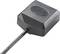 Zwarte GPS-ontvanger met kabel, compact, voor positionering.