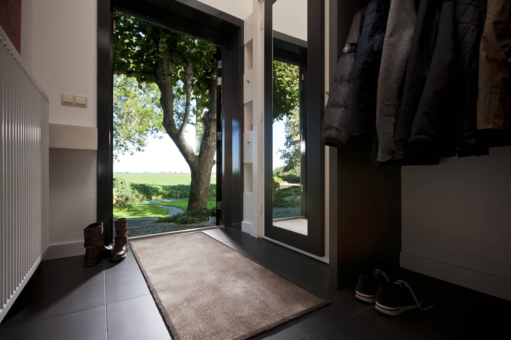 MD Entree - Design mat - Universal - Shades Beige - Vloerkleed - Antislip - Machine wasbaar - 67 x-4