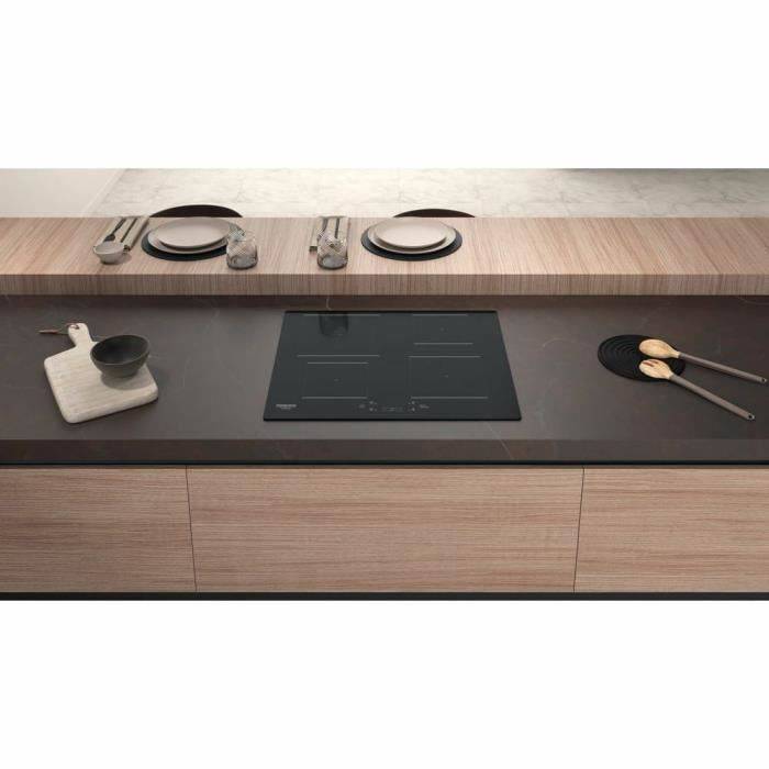 HOTPOINT Inductiekookplaat - 4 Branders - 60 cm - HQ5660SNE - 7200 W - Zwart Glas-1