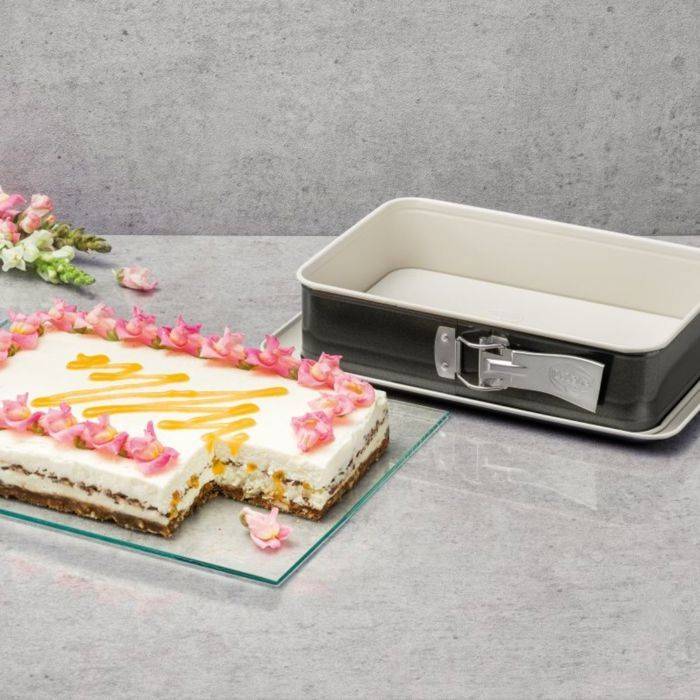 Dr. Oetker Springvorm en Rechthoekige Bakvorm Set - 28 cm en 28 x 18 cm-1