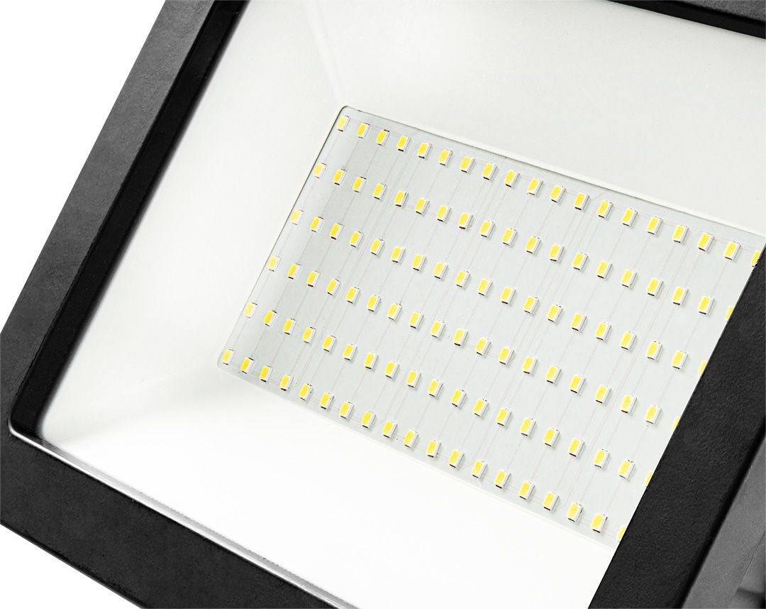 NEO tools Floodlight 8500 Lumen 100 W met Statief 99-095-1
