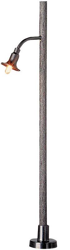Staande lamp met een gebogen hals en een gloeiende lamp die is bevestigd aan een bloemvormige fitting.