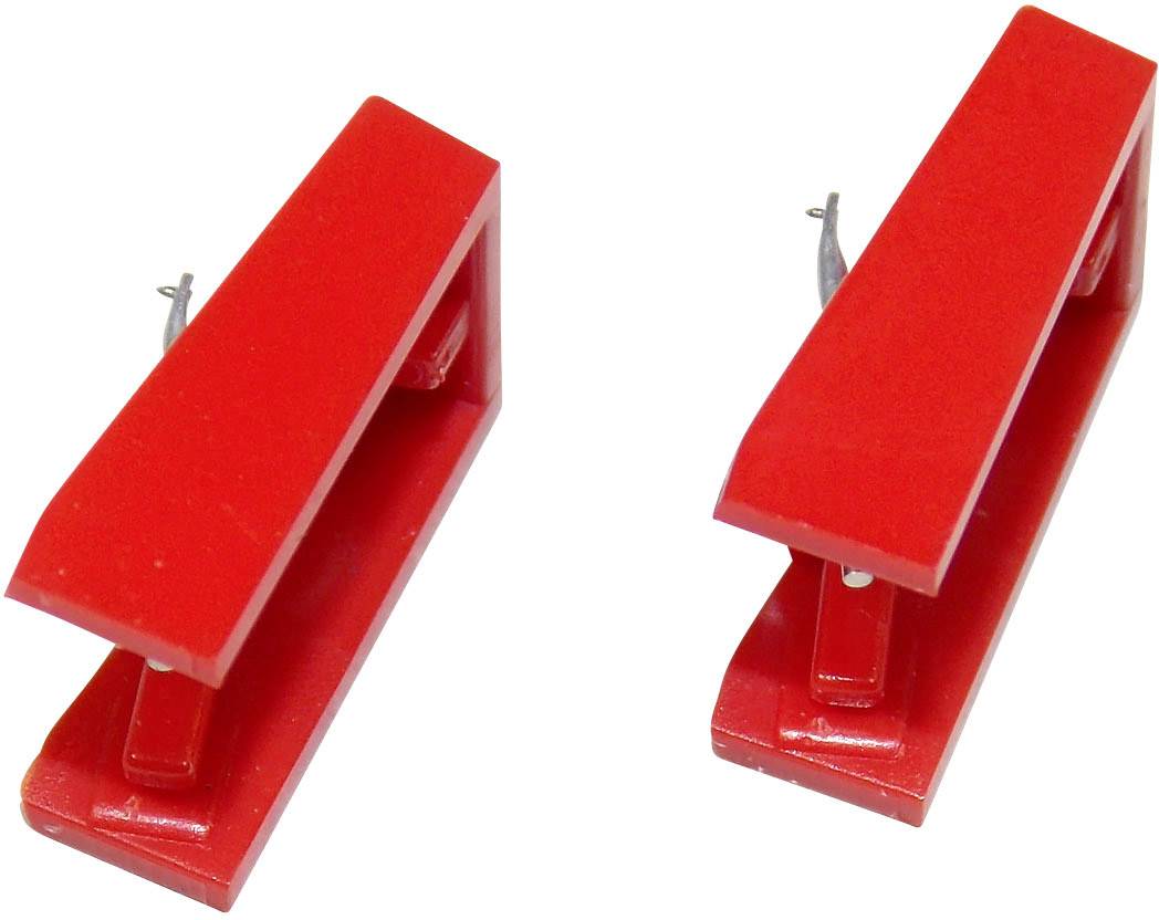 Twee rode wandhaken met nagels, naast elkaar bekeken.