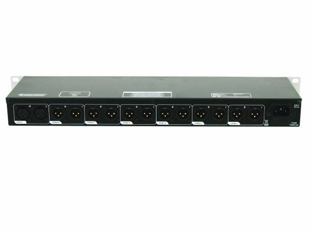 Stroomverdeeleenheid met acht XLR-aansluitingen en één stroomaansluiting, geschikt voor audioapparatuur in een rackmontagessysteem.