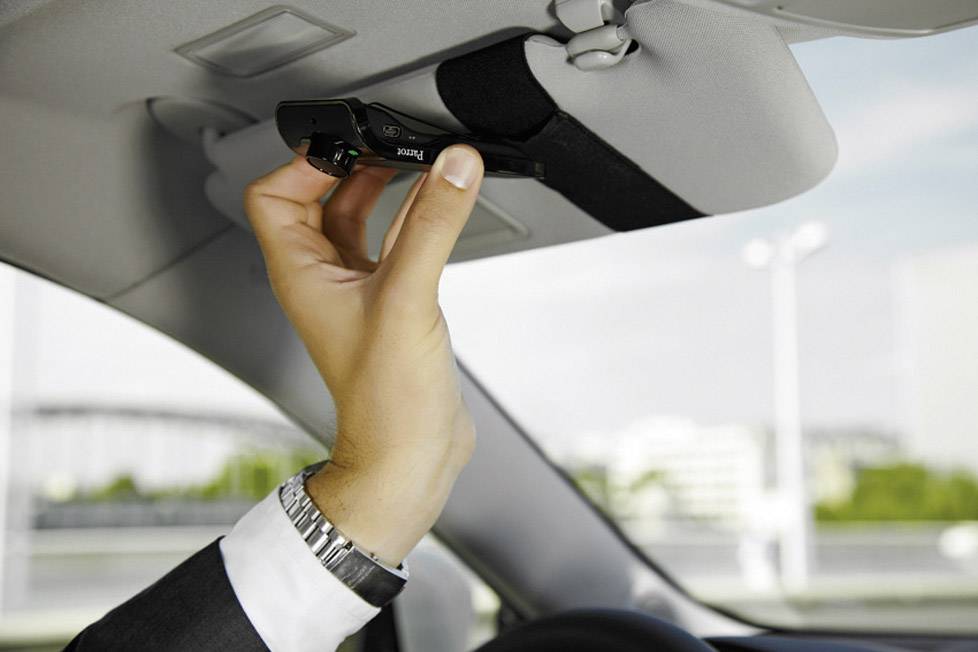 Parrot MiniKit+ Bluetooth handsfreekit Gesprekstijd (max.): 12 h-9