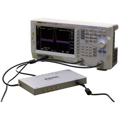 Een spectrum-analyzer met een aangesloten signaalmodule toont een signaalpatroon op het scherm. Wordt vooral gebruikt in de elektronica.