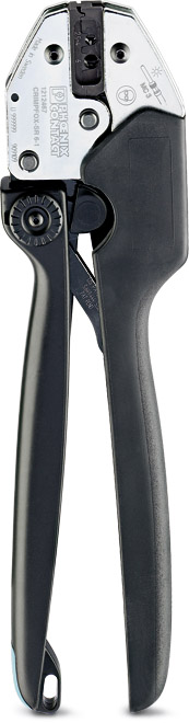 Tang met zwarte handgreep en zilveren kop, geschikt voor het crimpen van kabels.