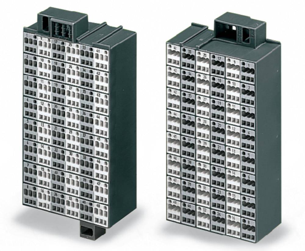 Twee zwarte elektrische stekkermodules met talrijke aansluitingen, geschikt voor industriële toepassingen en verbindingen.