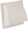 Een witte afvoerklep voor wandmontage, licht hellend, ideaal voor ventilatiesystemen in woon- of bedrijfsruimten.