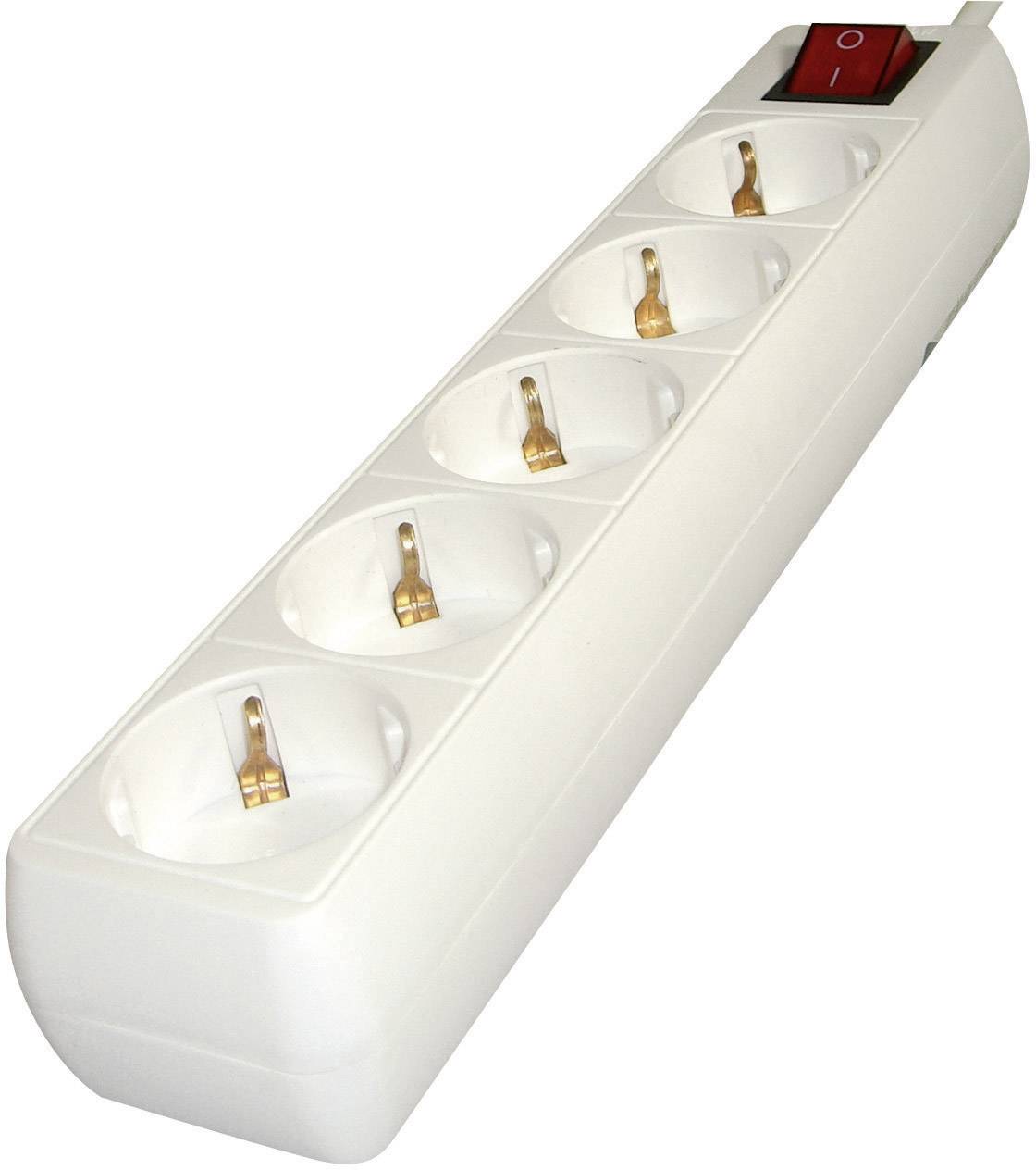 Een witte stekkerdoos met vijf aansluitingen en een rode aan-/uitschakelaar rechtsboven.