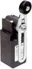 Pizzato Elettrica FR 556-M2 FR 556-M2 Eindschakelaar 250 V/AC 6 A Zwenkbare rolhendel Moment IP67 1 stuk(s)