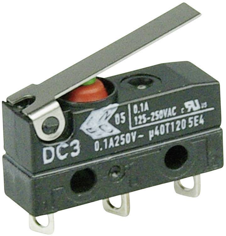 Een zwarte microswitch met drie aansluitingen en een hefboom. Gemarkeerd met 'DC3', elektrische specificaties staan vermeld op het oppervlak.