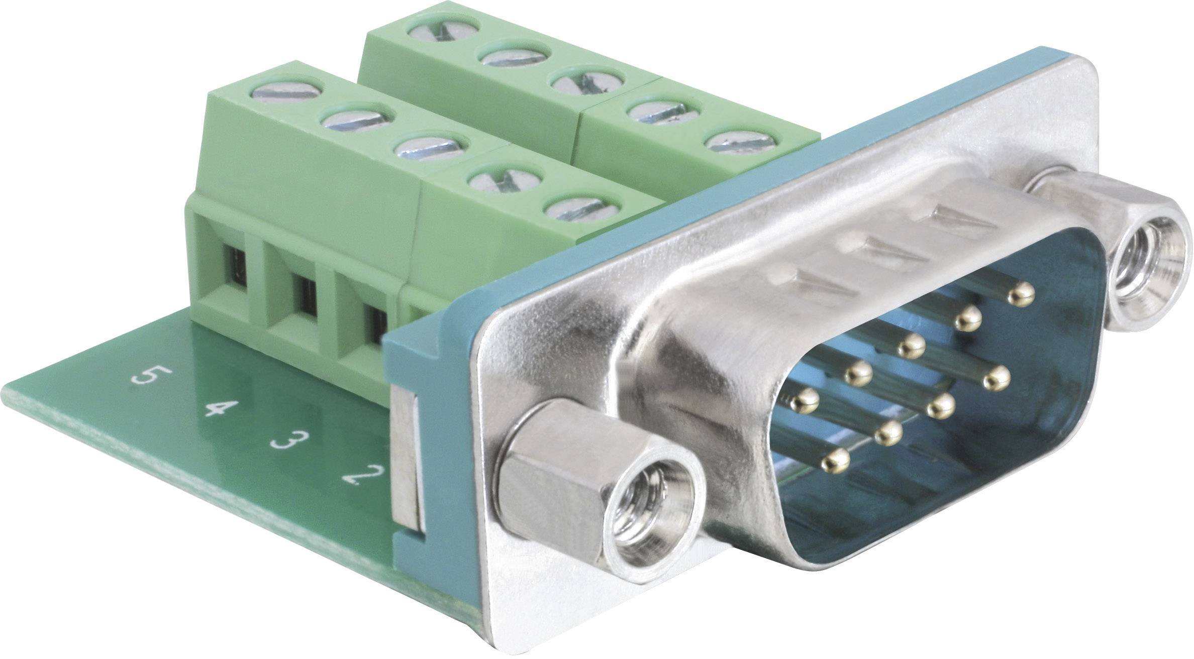 Een groene adapter met twee schroefklemmenblokken en een zilveren, rechthoekige metalen stekker met meerdere pinnen.