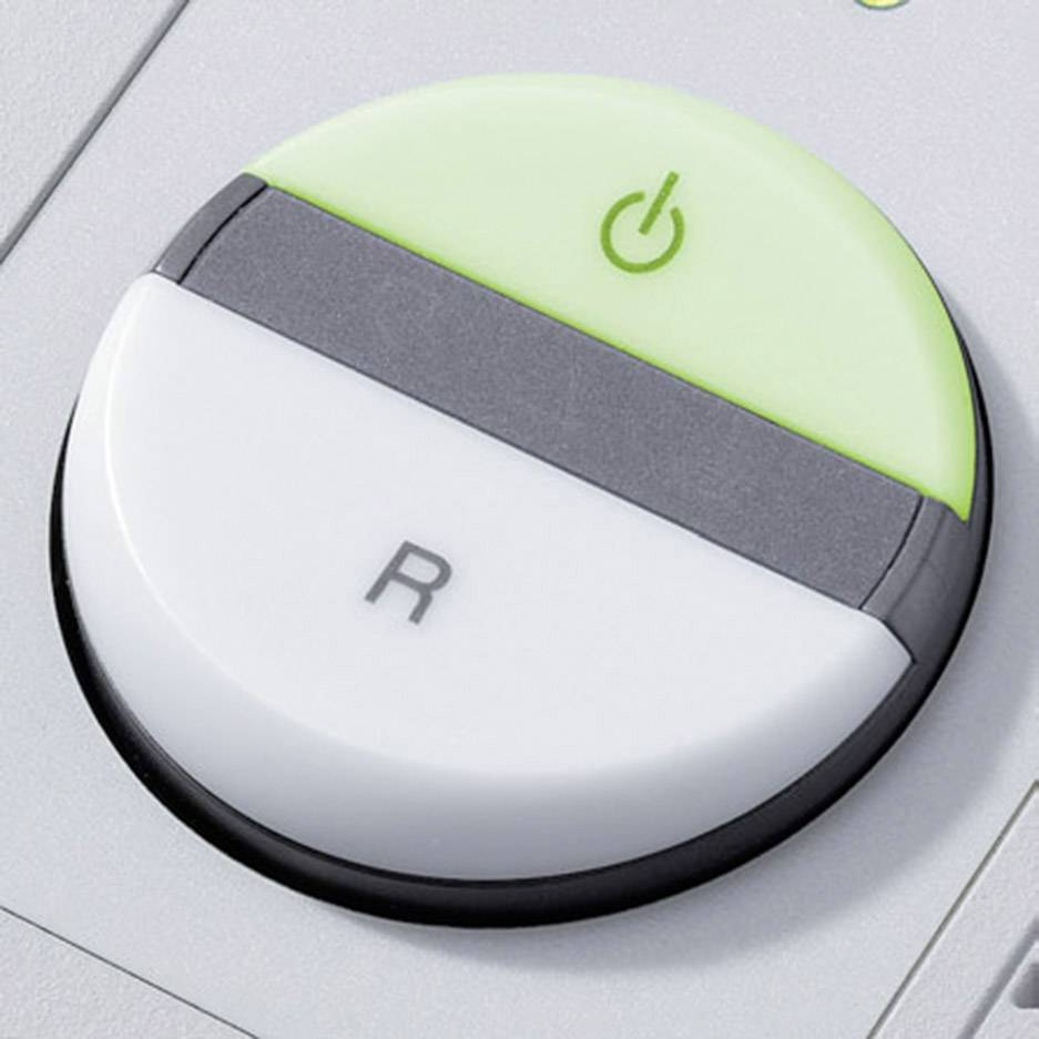 Grote, ronde tuimelschakelaar met een groen aan-/uitschakel-symbool en een 'R'-symbool op een witte achtergrond.