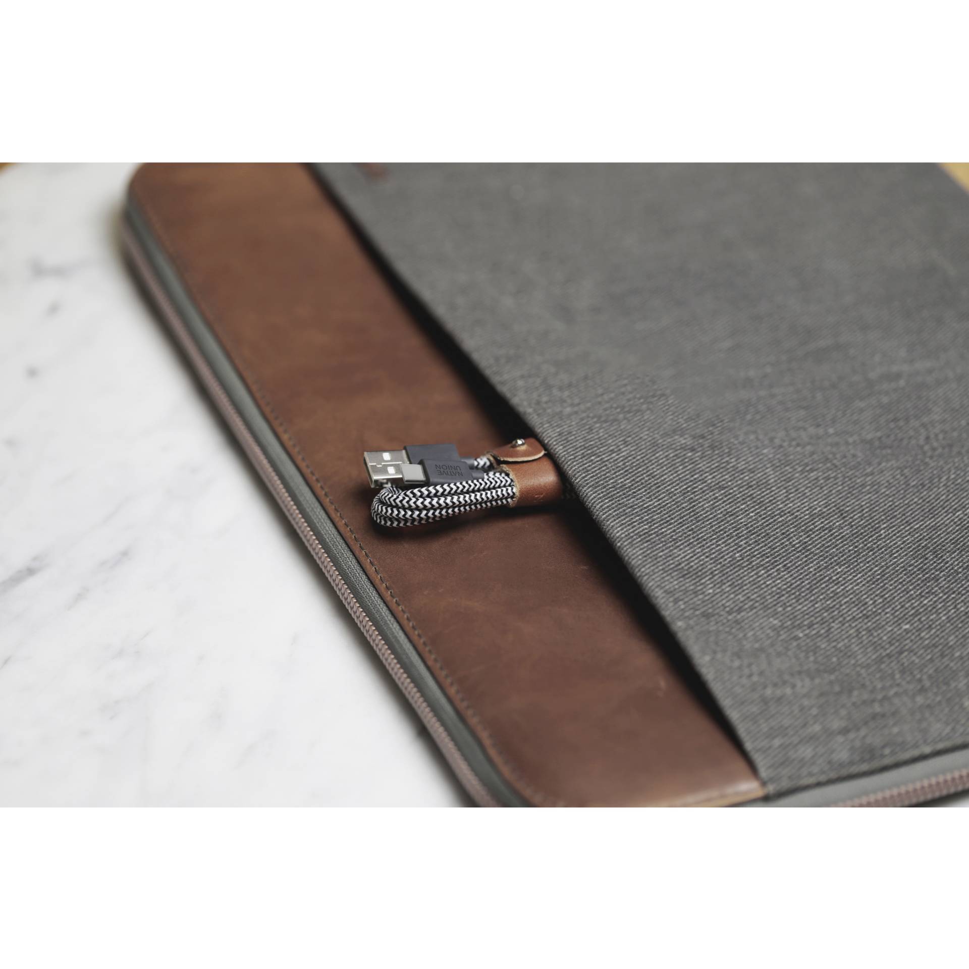 Native Union Belt Cable USB-A naar USB-C 1,2 m Zebra-4