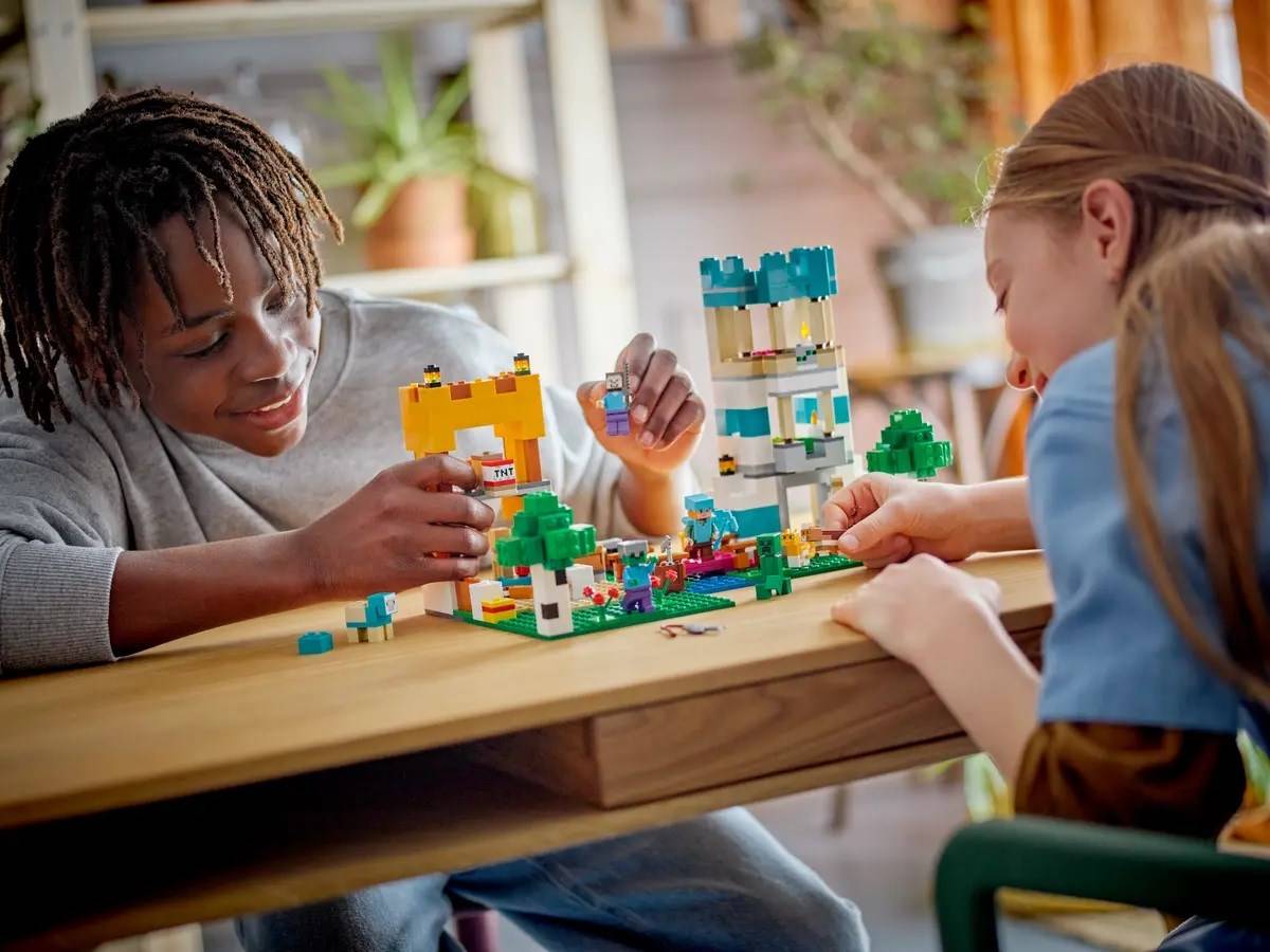 LEGO MINECRAFT 21249 DE CRAFTINGDOOS 4.0-5