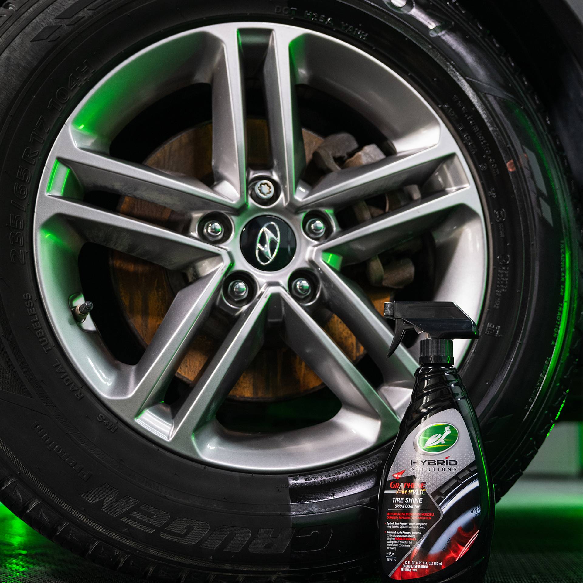 Turtle Wax HS Tyre Shine 680ml-3