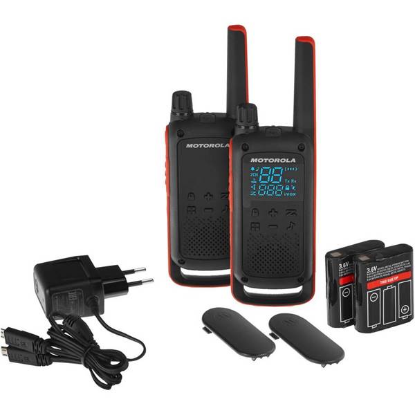 Motorola T82 Twin Pack portofoon met 16 kanalen, zwart en oranje.