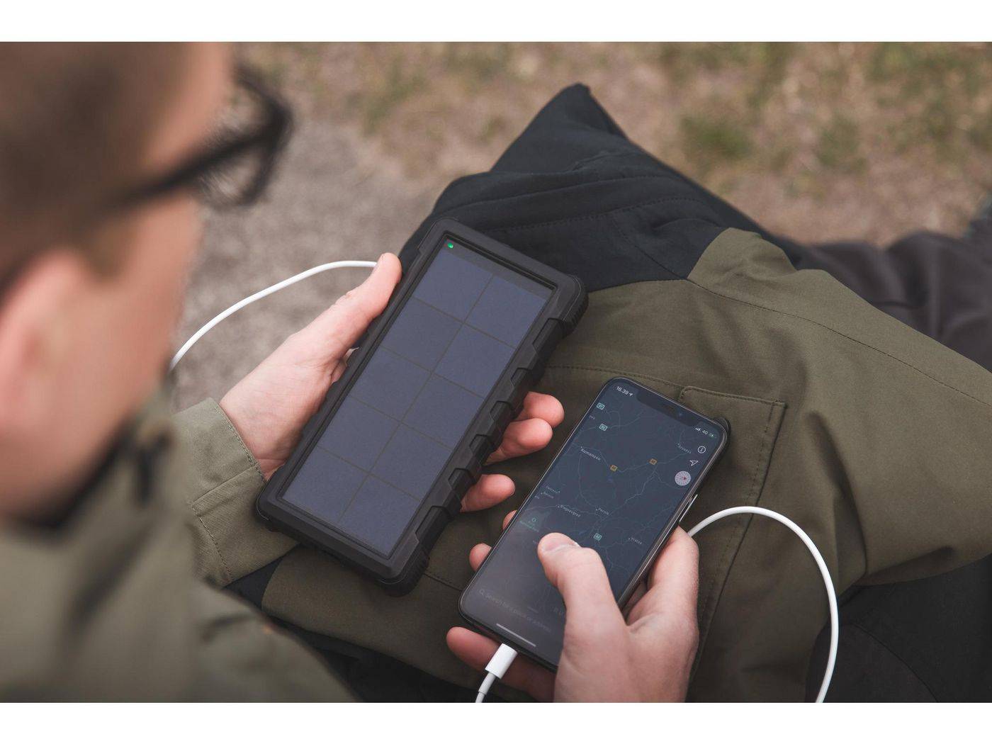 Sandberg Outdoor Solar Powerbank 24000 - powerbank op zonne-energie - Li-Ion - 24000 mAh - 3 A - QC 3.0-3