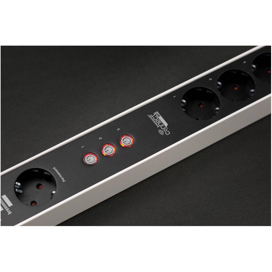 Connect wifi stekkerdoos 4-voudig wit zwart 1,5m h05vv-f3g1.5-3