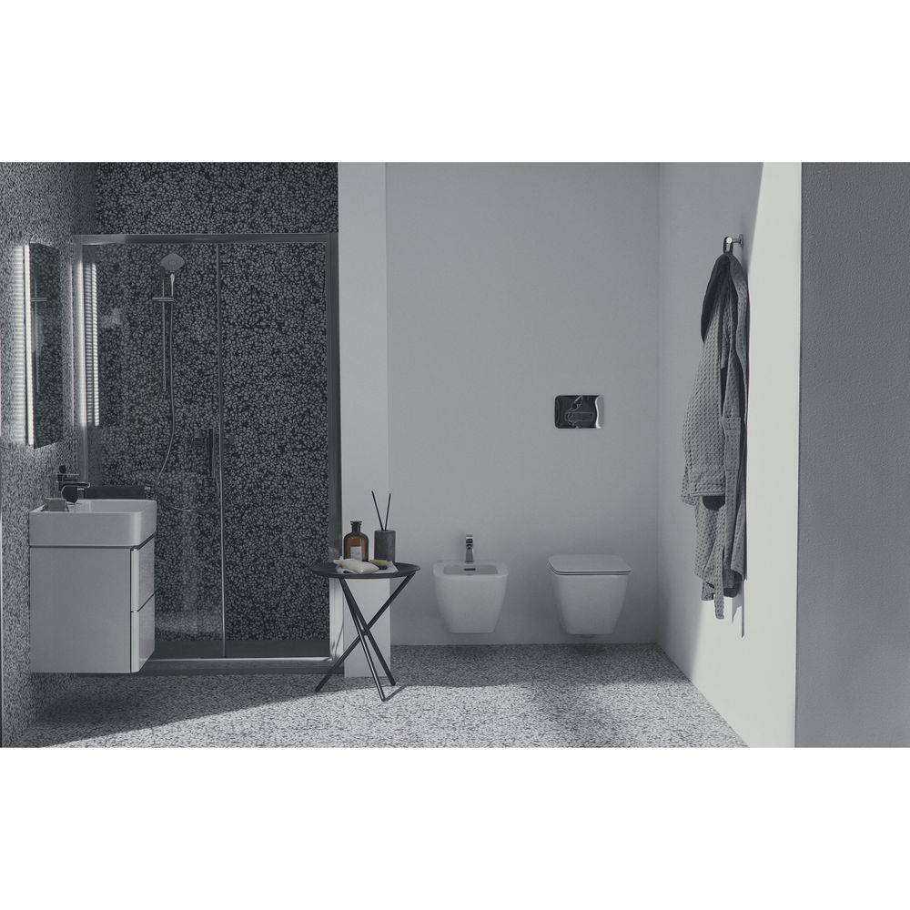 IOM | HANDDOEKSTANG 48X370X76 MM CHROOM-1