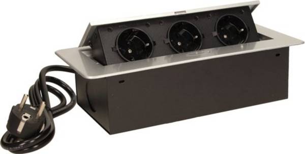 Stekkerdoos met 3 stopcontacten - 1.5 meter kabel - RVS afwerking - 230 Volt - voor max. 3680 Watt - Zilver