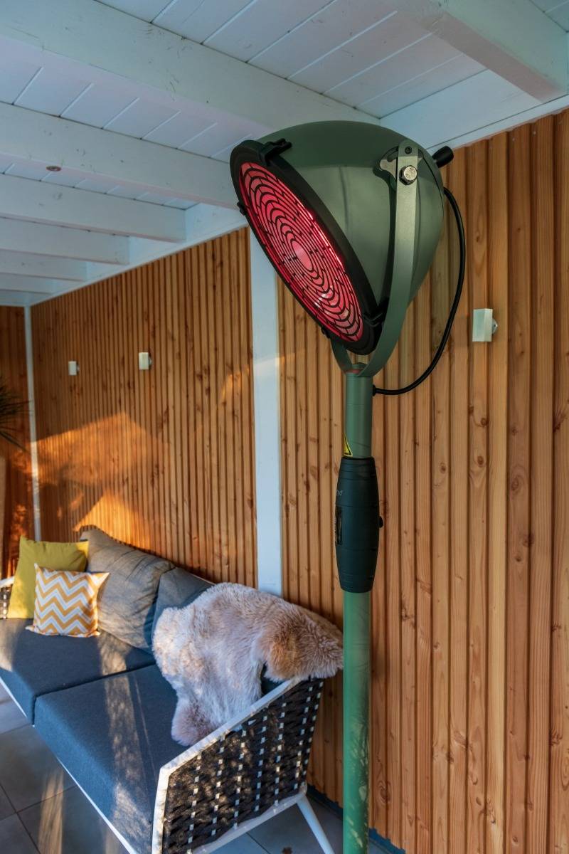 Sunred – Indus - Ultra lijn - Groen – Staand model- Terrasverwarmer - Infraroodstraling - 2100 W - 5-2