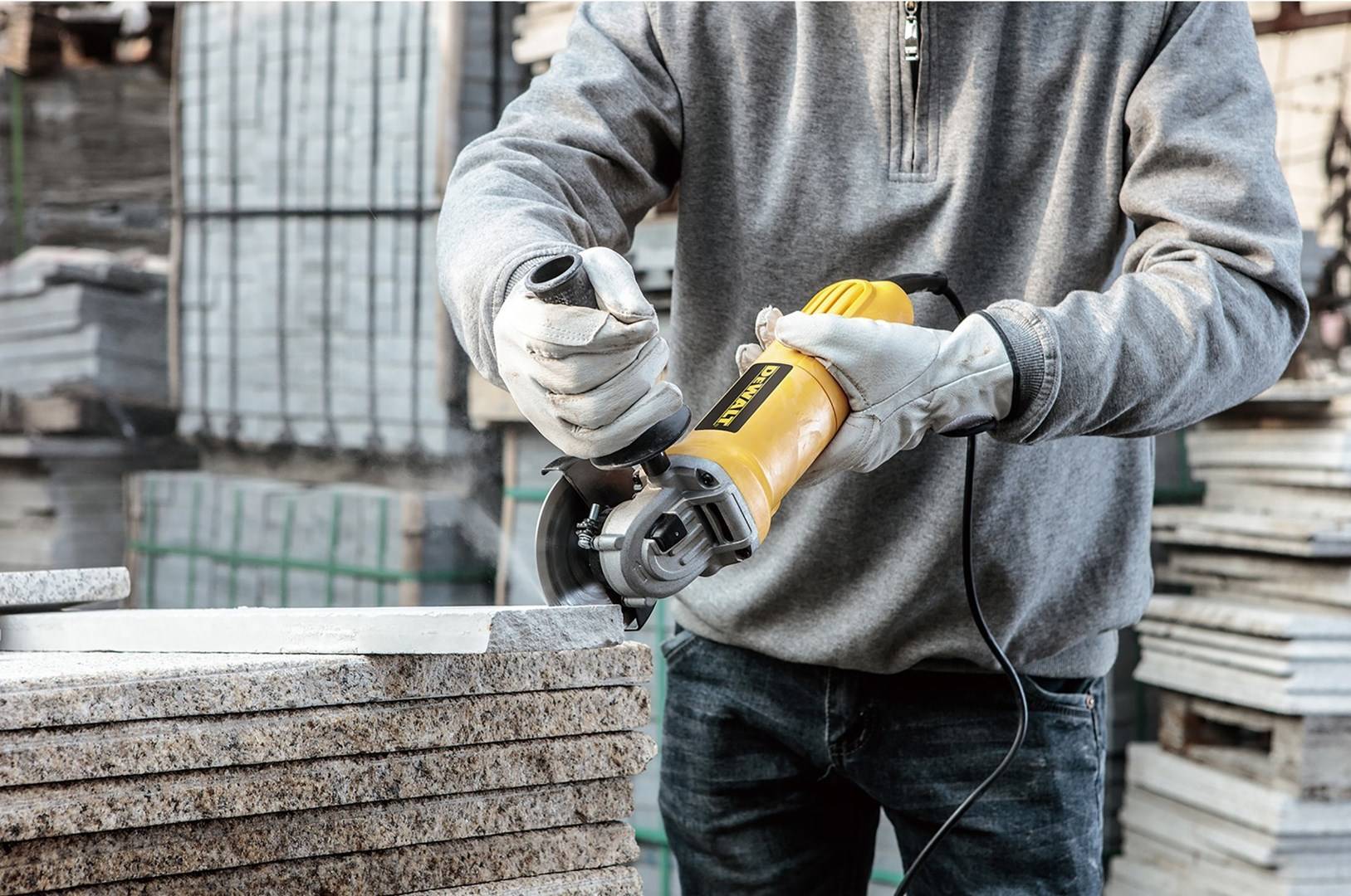 DEWALT DWE4117 haakse slijper 125 mm 950W 1,99 kg Geel-1