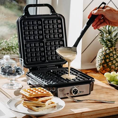 Adler AD 3083 wafelijzer voor 4 wafels, 1800 W, zwart, zilver-6