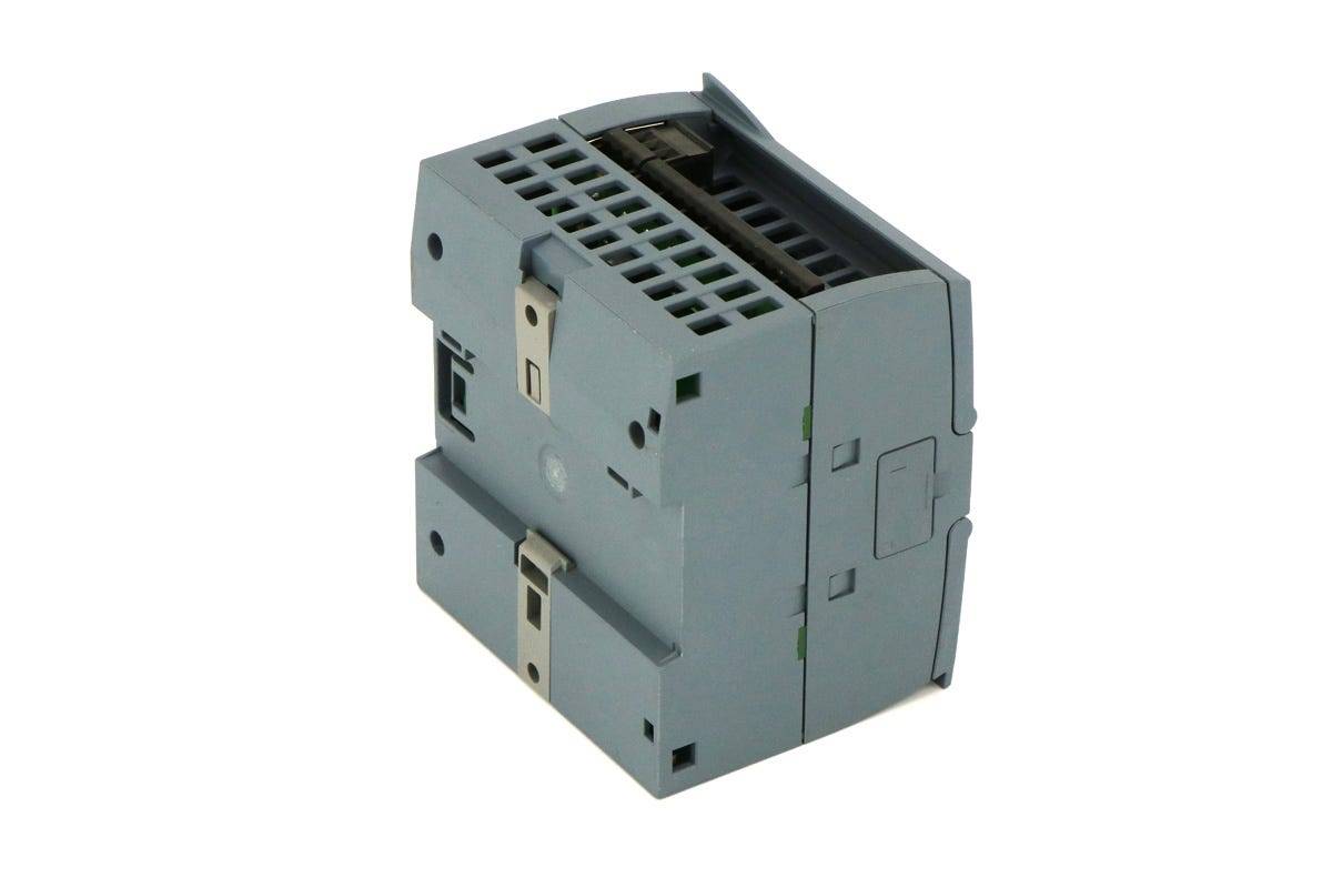 SIMATIC S7-1200, CPU 1211C, Compact-CPU, DC/DC/Relais, onboard I/O: 6 DI DC 24V; 4 DO Relais 2A; 2-2