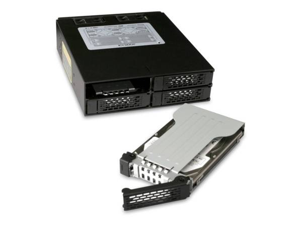 Backplane IcyDock 4x6,3cm SATAI-III in 1x5,25" HDD/SSD zwart