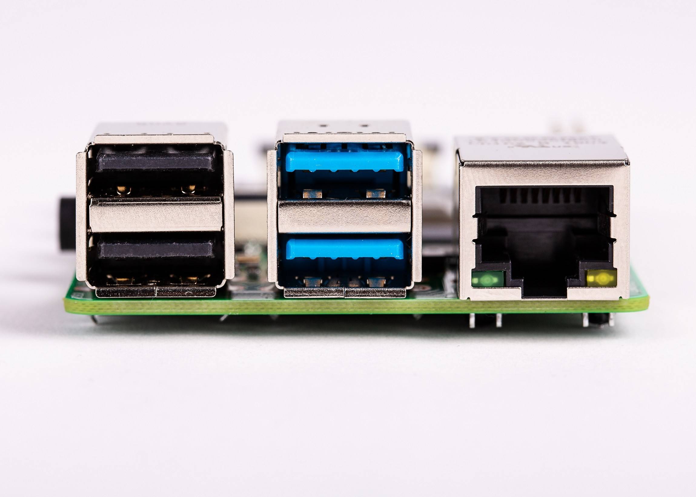 Raspberry Pi 4 model B - 2GB-2