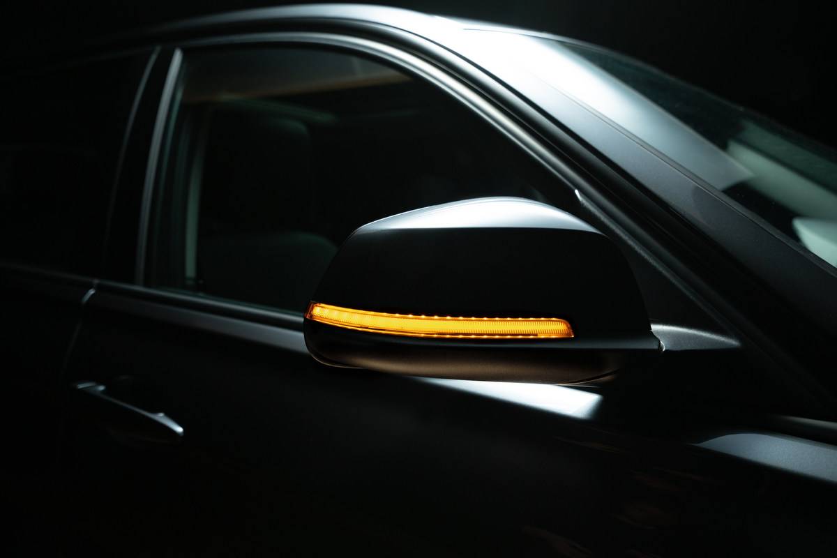 Osram LED DMI F20 BK S BMW Zwarte Dynamische Spiegelindicatoren-1