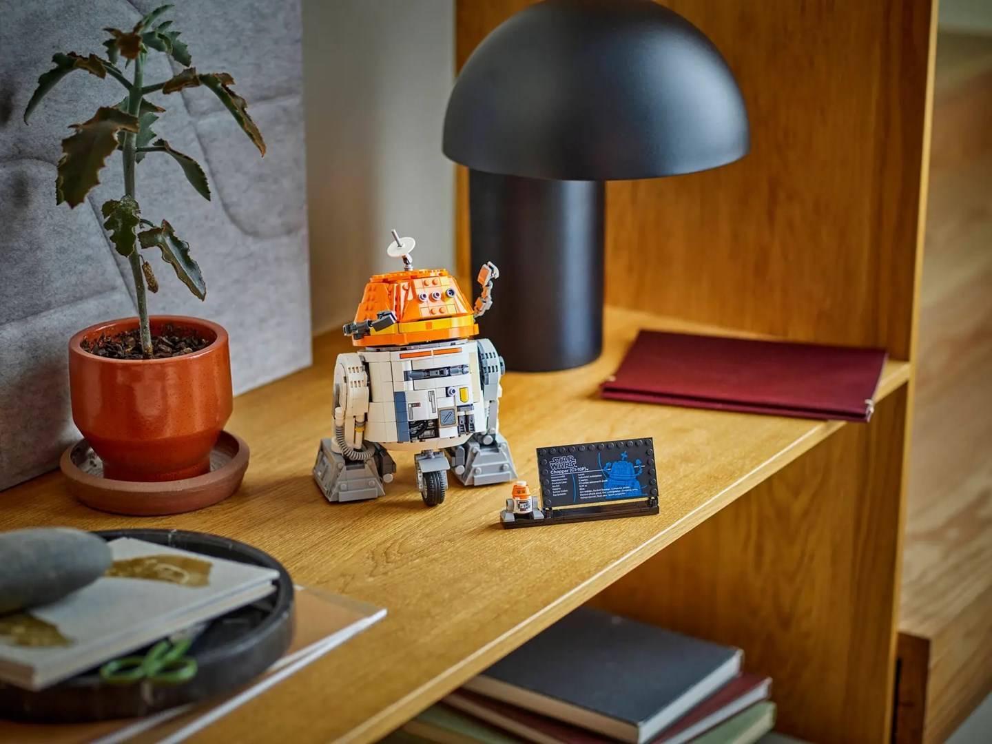 LEGO STAR WARS 75416 Chopper (C1-10P) Astromech Droid-6