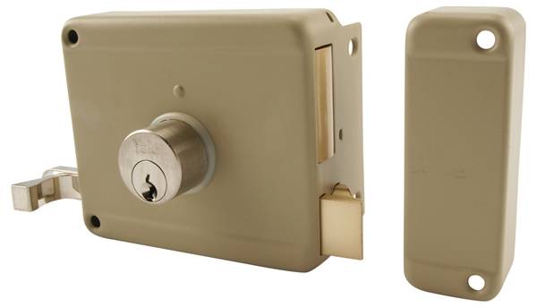 Oplegslot Cil. 634 Rs Dinls  Dr.R1  D/N Yale 60 Mm.
