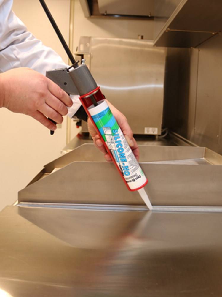 Zwaluw No + Sanitary Transp-Grijs Koker 310Ml-2