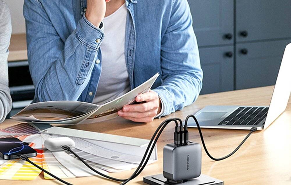 Bekroonde afbeelding voor Vention 100W oplader 1xUSB-A 3xUSB-C + kabel
