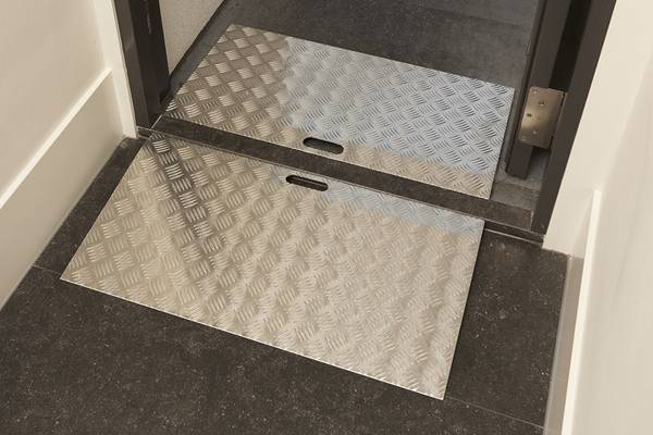 Secucare Aluminium Drempelhulp Hoogte 30-70Mm.-0
