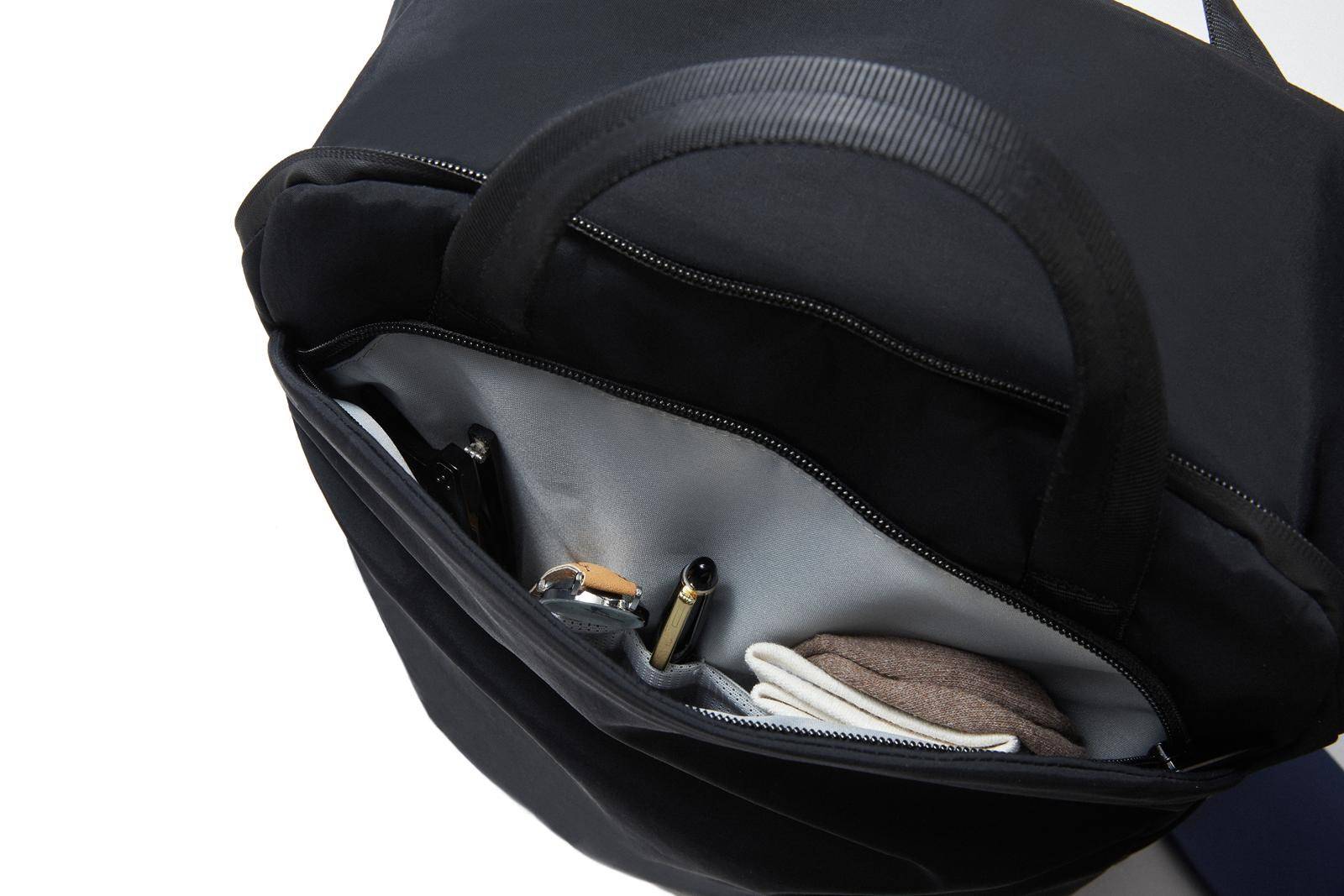 XD DESIGN RUGZAK BOBBY SOFT TOTE ZWART P706.3001-6