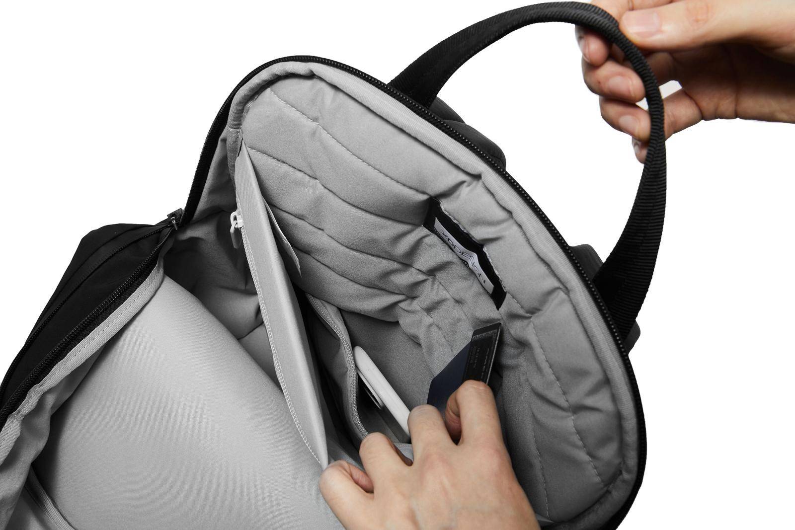 XD DESIGN RUGZAK BOBBY SOFT TOTE ZWART P706.3001-3