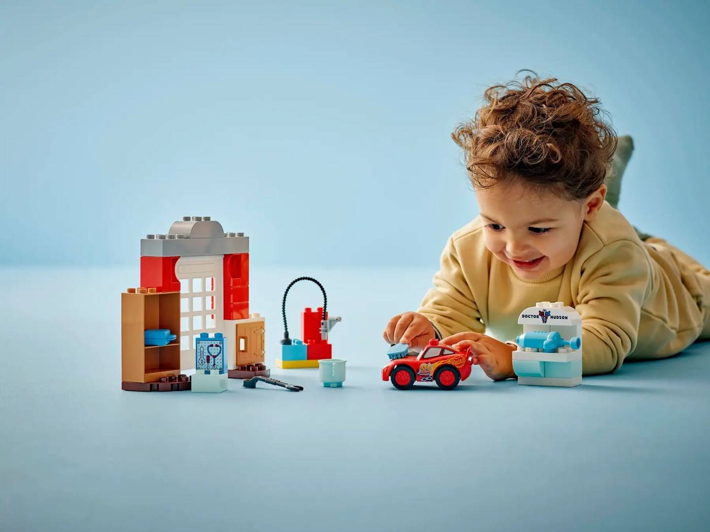 LEGO DUPLO 10456 McQueens bezoek aan Docs garage-5