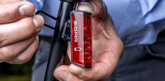 Verlichtingset Sigma Aura 80 USB koplamp + Blaze Powerled achterlicht-0