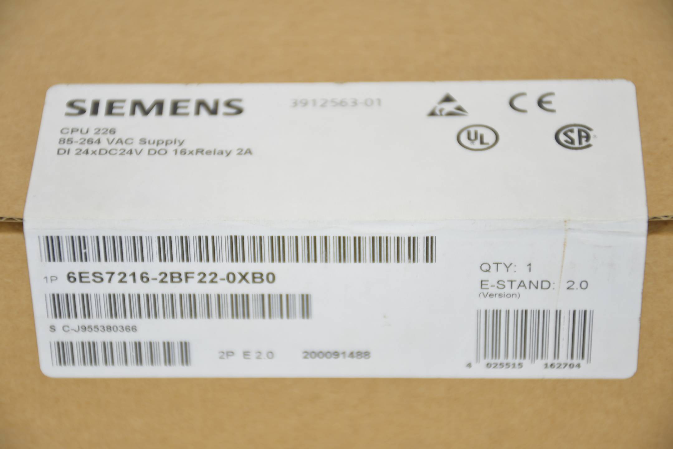 Siemens AG - CPU226XM, AC PS, 24DE DC/16DA RELAIS Siemens AG - CPU226XM, AC PS, 24DE DC/16DA RELAIS-1