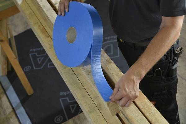 Deltalogic Delta Sb40 Nageldichtingsband Blauw 40Mm 30Mtr-0