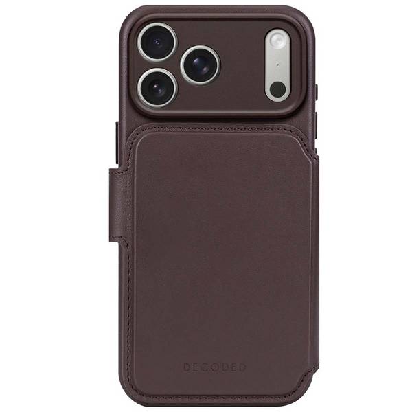 Decoded leren portemonnee met afneembare achterkant voor iPhone 17 Pro, chocoladebruin.