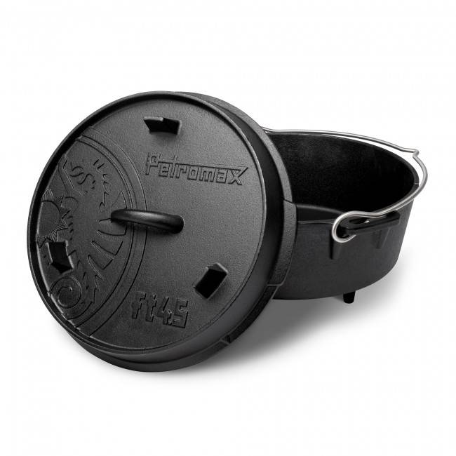 Petromax Dutch Oven 4,5 ft met voetjes-1