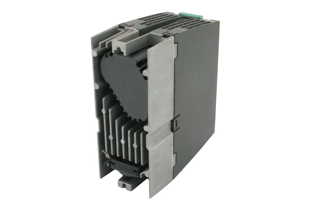 Siemens Dig.Industr. Sinamics Umrichter 3Ac 6SL32-2