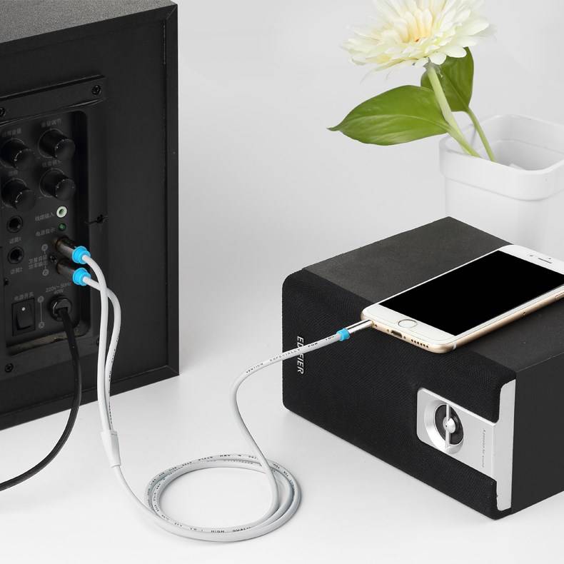 Vention 3,5 mm mannelijk naar 2RCA mannelijk audiokabel 2 meter zwart metalen type-3