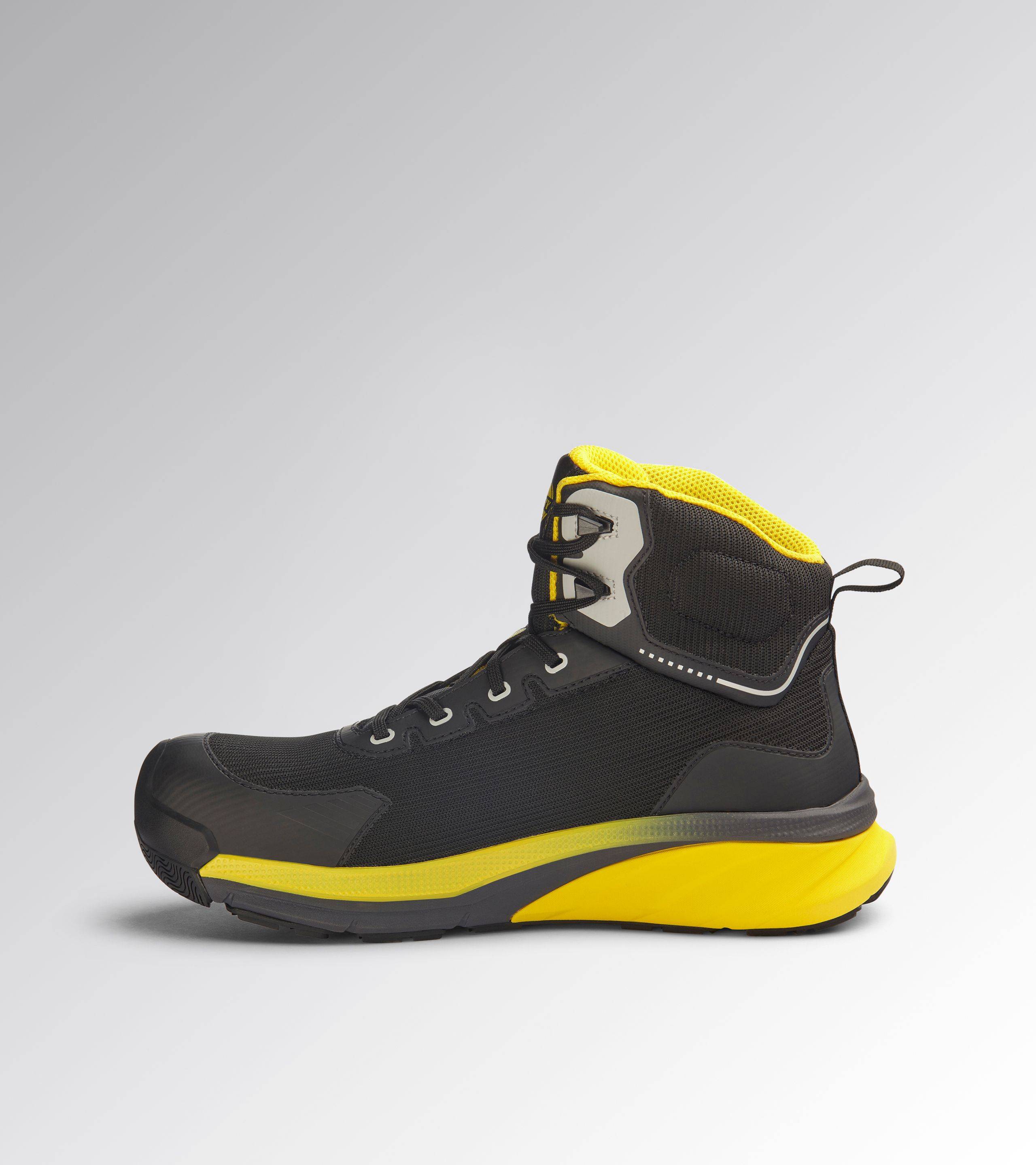 Diadora VORTEX DA2 MID S3S BLACK /YELLOW CROMS 40-1